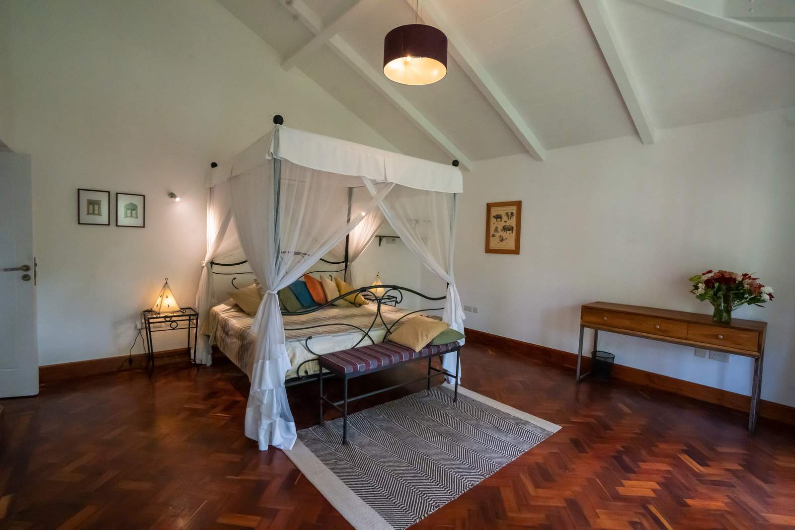 Nelion Loft - Gallery 16